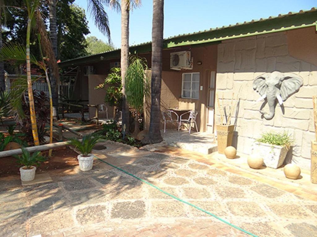 Lephalale Guest House Exterior foto